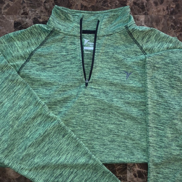 Quarter zip athletic long sleeve size medium - Picture 1 of 1